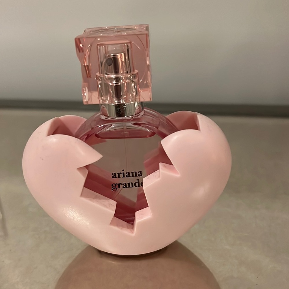 Brand new Ariana grande perfume